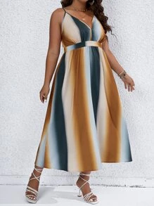 SHEIN Clasi 大碼撞色吊帶洋裝 - 彩色 - 查看 3