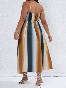 SHEIN Clasi 大碼撞色吊帶洋裝 - 彩色 - 查看 2