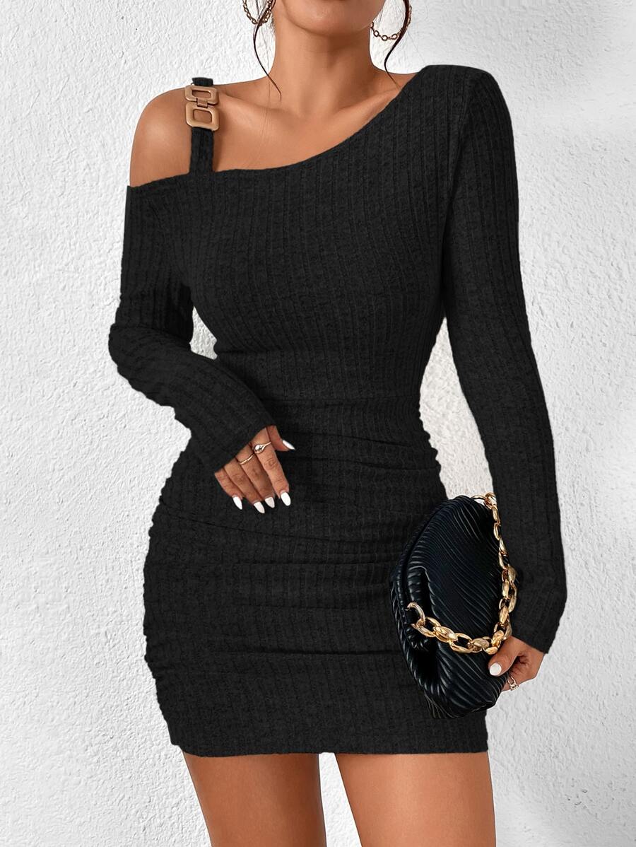 Chiquease Asymmetrical Neck Chain Detail Ruched Bodycon Dress - Black - View 1