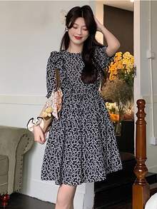 Vestido floral ribete con fruncido - Negro - Ver 3