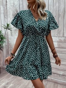 SHEIN LUNE Vestido con estampado de manga mariposa bajo con fruncido - Verde Oscuro - Ver 4