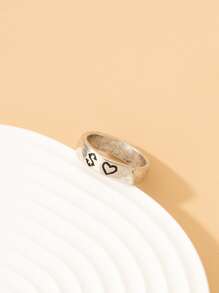 Anillo con estampado de corazón y letra - Plata antigua - Ver 2