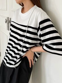 DAZY 條紋圖案落肩T恤 - 黑與白 - 查看 8