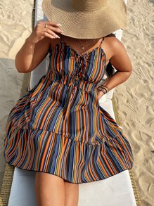 SHEIN Holidaya Vestido de tirantes con estampado de rayas con cordón delantero bajo con fruncido - Multicolor - Ver 3