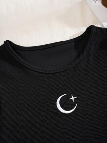 月亮刺繡背心上衣 - 黑色 - 查看 4