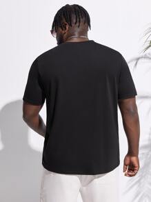 EASEVO Men Plus Letter Graphic Tee - Black - View 2
