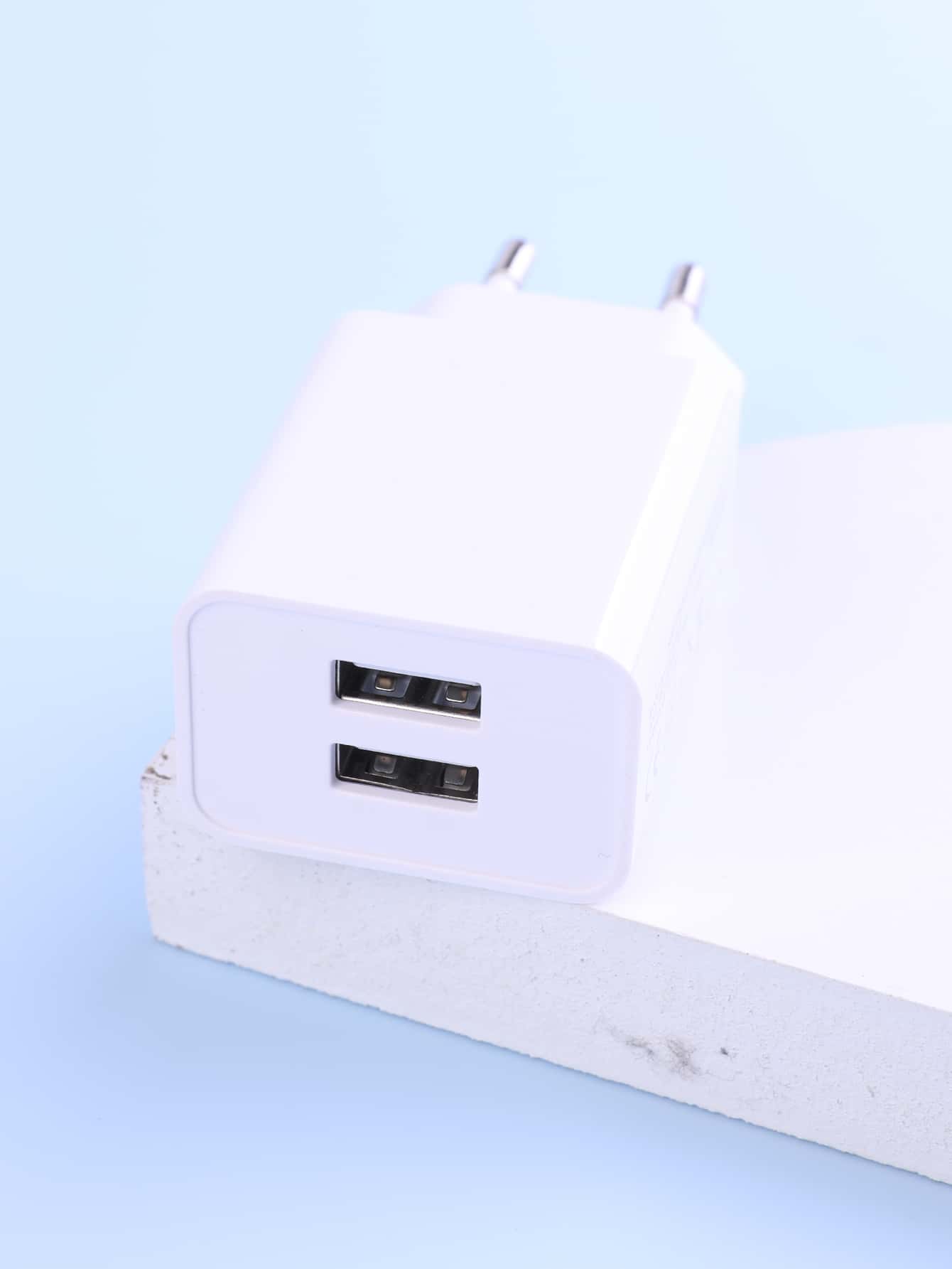 EU Standard Dual USB Charger Adapter, 5V 2A Charger Plug, Dual Port Power Adapter, Mobile Phone Charger Head - White - View 1