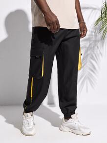 Manfinity Men Flap Pocket Side Cargo Trousers - Black - View 1