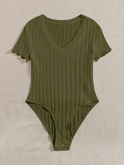 SHEIN EZwear Plus Lettuce 饰边罗纹针织紧身衣