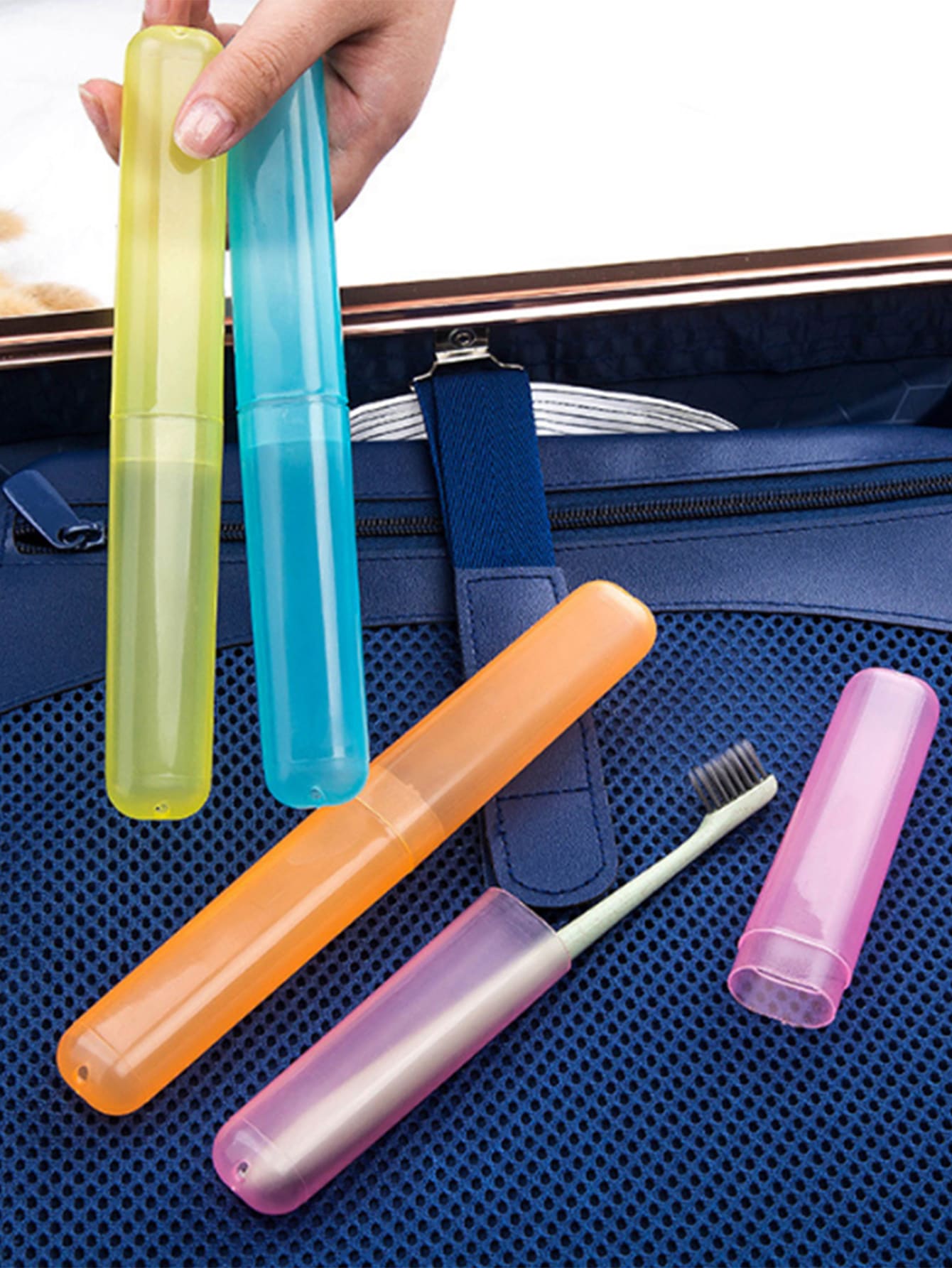 1pc PP Toothbrush Storage Box, Modernist Portable Toothbrush Box For Home - White - View 1