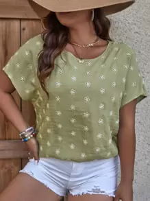 SHEIN LUNE Blusa con bordado con ojal de manga murciélago - Verde - Ver 3