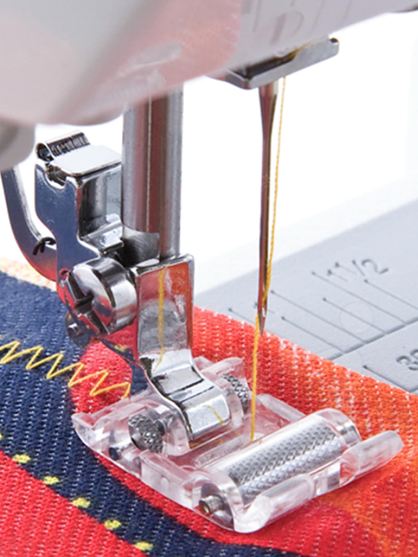 1pc Stainless Steel Sewing Machine Presser Foot, Classic Sewing Machine Presser Foot For Home - Clear - View 1