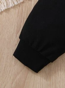 嬰兒女童字母圖案背心和運動褲 - 黑色 - 查看 6