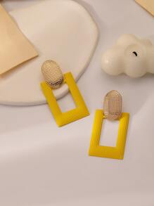 2pcs Rectangle Stud Earrings - Yellow Gold - View 3