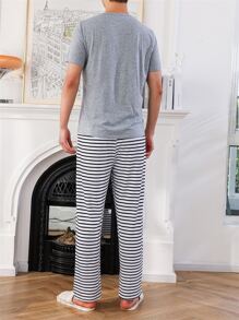 Men Solid Sleep Tee & Striped Print Trousers - Multicolor - View 2