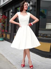 MUXXN Cross Wrap Front Flare Hem Cocktail Dress - White - View 2