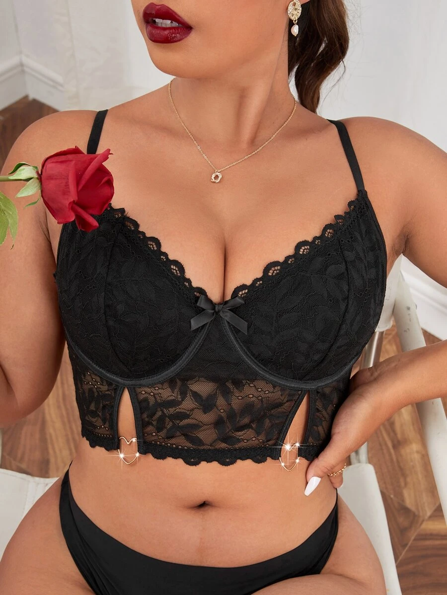 Plus Floral Lace Underwire Bra - Black - View 1