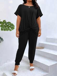 SHEIN LUNE 大碼扭結下擺蝙蝠袖T恤和運動褲 - 黑色 - 查看 3