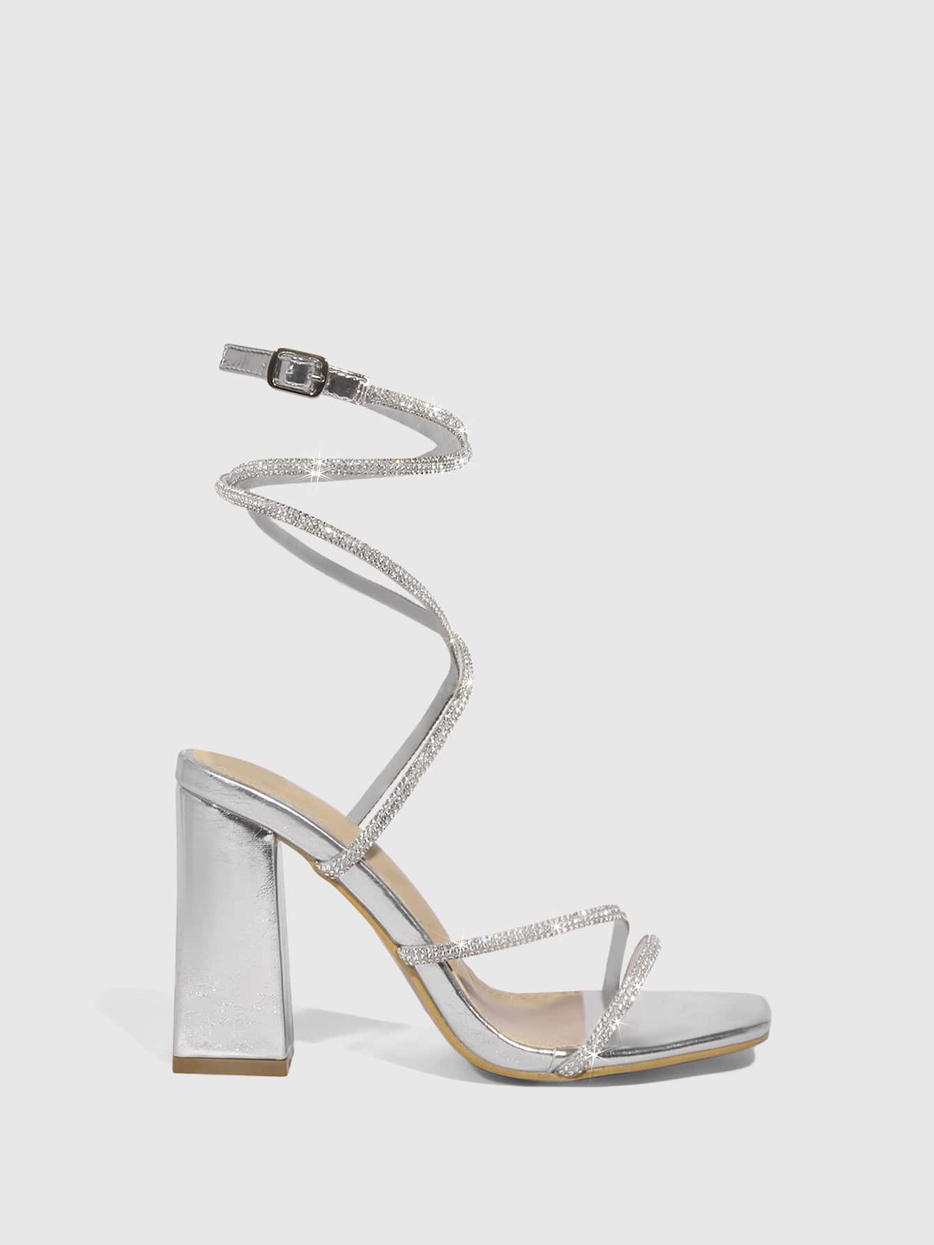 zilveren sandaaltjes