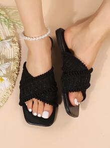 女士夏季拖鞋，新款女性柔软法式平底防滑沙滩凉鞋