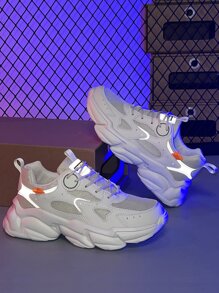 男士字母貼飾反光細節前綁帶老爹鞋 - 米色 - 查看 2