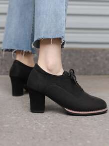 Lace-up Chunky Oxford Pumps - Black - View 2