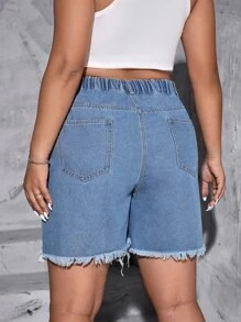Plus Stepped Waist Raw Hem Denim Shorts - Blue - View 2
