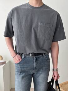 DAZY Men Cotton Solid Pocket Patched Tee - Grey - View 4