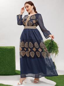 Al Najma Vestido con bordado geométrico con cinta en contraste - Azul Marino - Ver 6