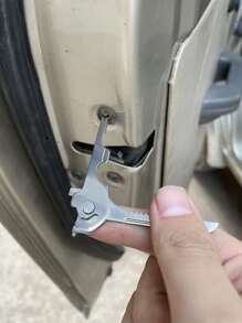 1pc 6 In 1 Key Design Stainless Steel Multifunction Foldable Car Repair Tool - Silver - View 2