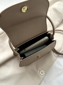 Solid Color Mini Vintage Buckle Fastening College Style Elegant Shoulder Bag - Apricot - View 9