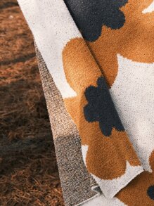 1pc Floral Print Blanket, Modern Knitted Fabric Decorative Blanket For Bed