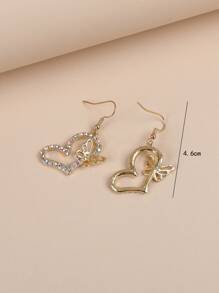 2 件水钻心形和蝴蝶装饰耳环情人节、妈妈、母亲、母亲节、礼物 - 彩色 - 查看 5