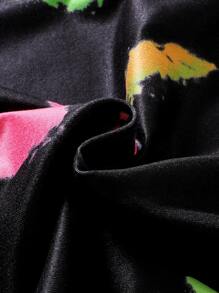 Tween Girl Figure Graphic Tee & Shorts - Multicolor - View 8