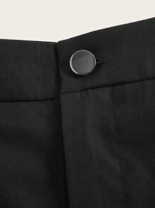 SHEIN EZwear 大碼翻蓋口袋工裝短褲