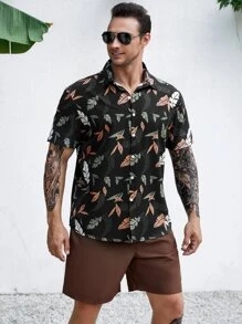 Manfinity RSRT Men Plus Tropical Print Shirt - Black - View 3