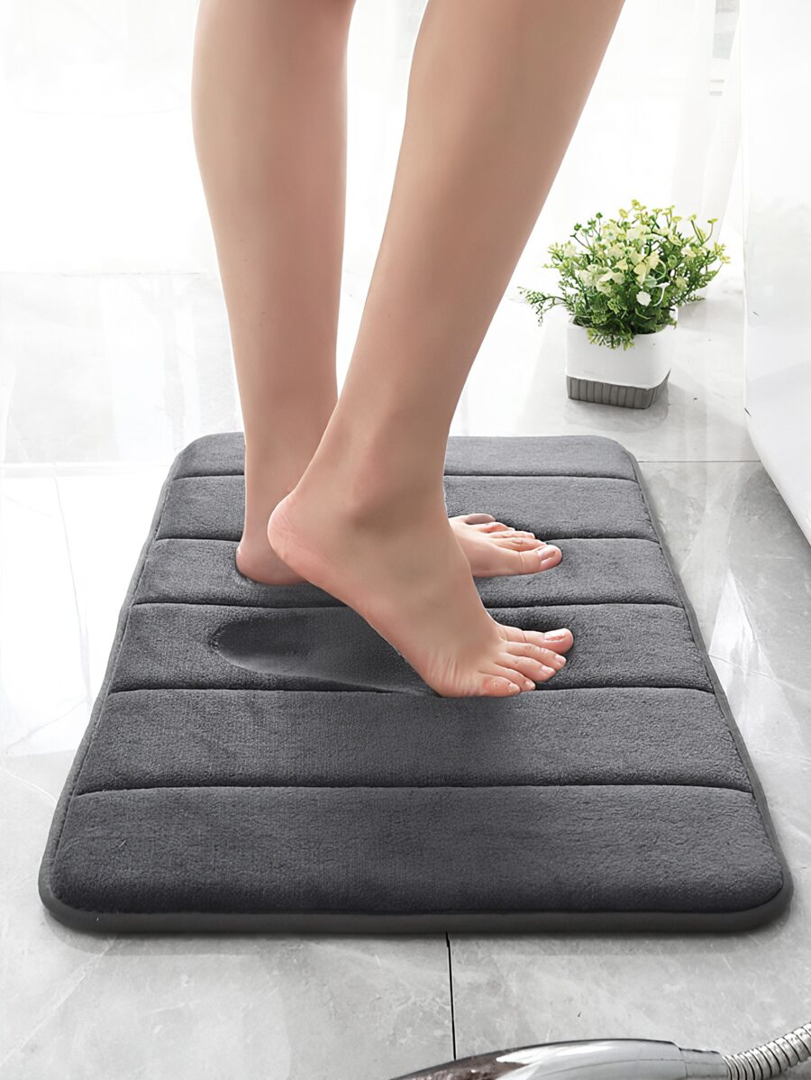 1pc Solid Color Absorbent Bath Rug Home Bathroom Decor Floor Carpet Outdoor Rug Door Mat Fall Decor Bathroom Accessories Back To School Entryway Decor - Grey - View 1