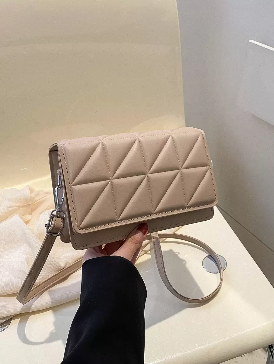 Bolsa De Hombro Cuadrada Con Solapa Acolchada En Color Liso Comercial Y Casual, Diseño De Cuadros Para Cruzar, Bolso Simple Con Correa Ajustable Para Mujeres Adolescentes Estudiantes Universitarios, Principiantes Y Trabajadores De Oficina, Que Es Perfecta Para Oficina, Universidad, Trabajo, Negocios, Desplazamientos, Actividades Al Aire Libre Y Viajes.