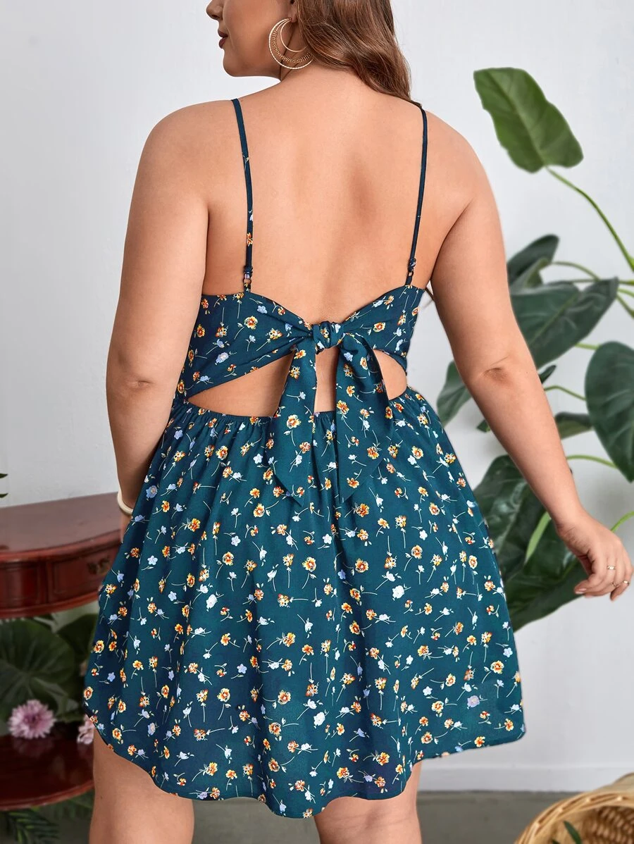 Dreamara Đầm Plus Size Lộ Lưng Buộc lại xoắn lại Họa tiết hoa Boho - Màu xanh ngọc - Xem 1
