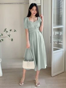 DAZY Đầm suông hở lưng tay bồng cổ tim - Màu xanh Bạc hà - Xem 1