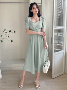 DAZY Đầm suông hở lưng tay bồng cổ tim - Màu xanh Bạc hà - Xem 4