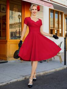 MUXXN Sweetheart Neckline Swing Dress - Red - View 1