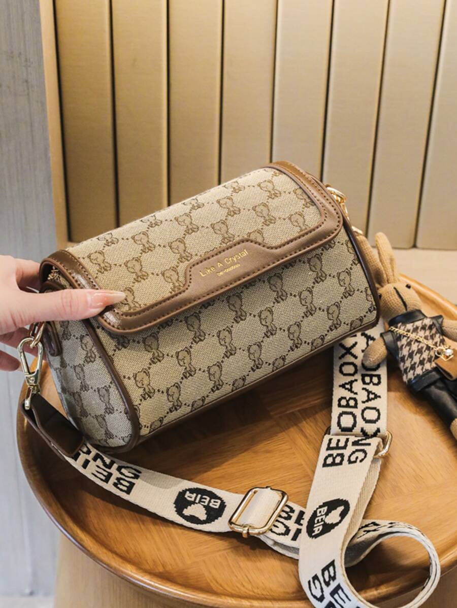 带卡通吊饰的小方形包卡通熊和字母图形翻盖 PU 这款防水多功能斜挎腰包让您保持时尚和井然有序！，女士包包优雅 - 卡其色 - 查看 1