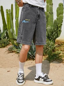 Manfinity EMRG 男士寬鬆版型百慕達丹寧短褲,帶有字母圖案