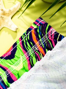 Manfinity KASUA Men Allover Graphic Print Drawstring Waist Swim Trunks Pool Shorts, For Beach, Vacation,Hawaiian