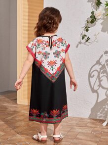 SHEIN Toddler Girls Floral Print Batwing Sleeve Dress - Multicolor - View 2