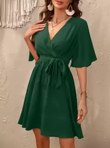 Breezaya 素色腰帶圍裹A字連衣裙 - 綠色 - 查看 3