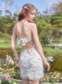 ROMWE 花卉刺繡褶邊吊帶洋裝 - 白色 - 查看 3