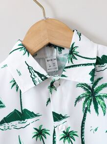 SHEIN Conjunto de camisa y pantalones cortos informales para vacaciones con estampado tropical para niño joven con cuello vuelto y manga normal para el verano - Multicolor - Ver 6