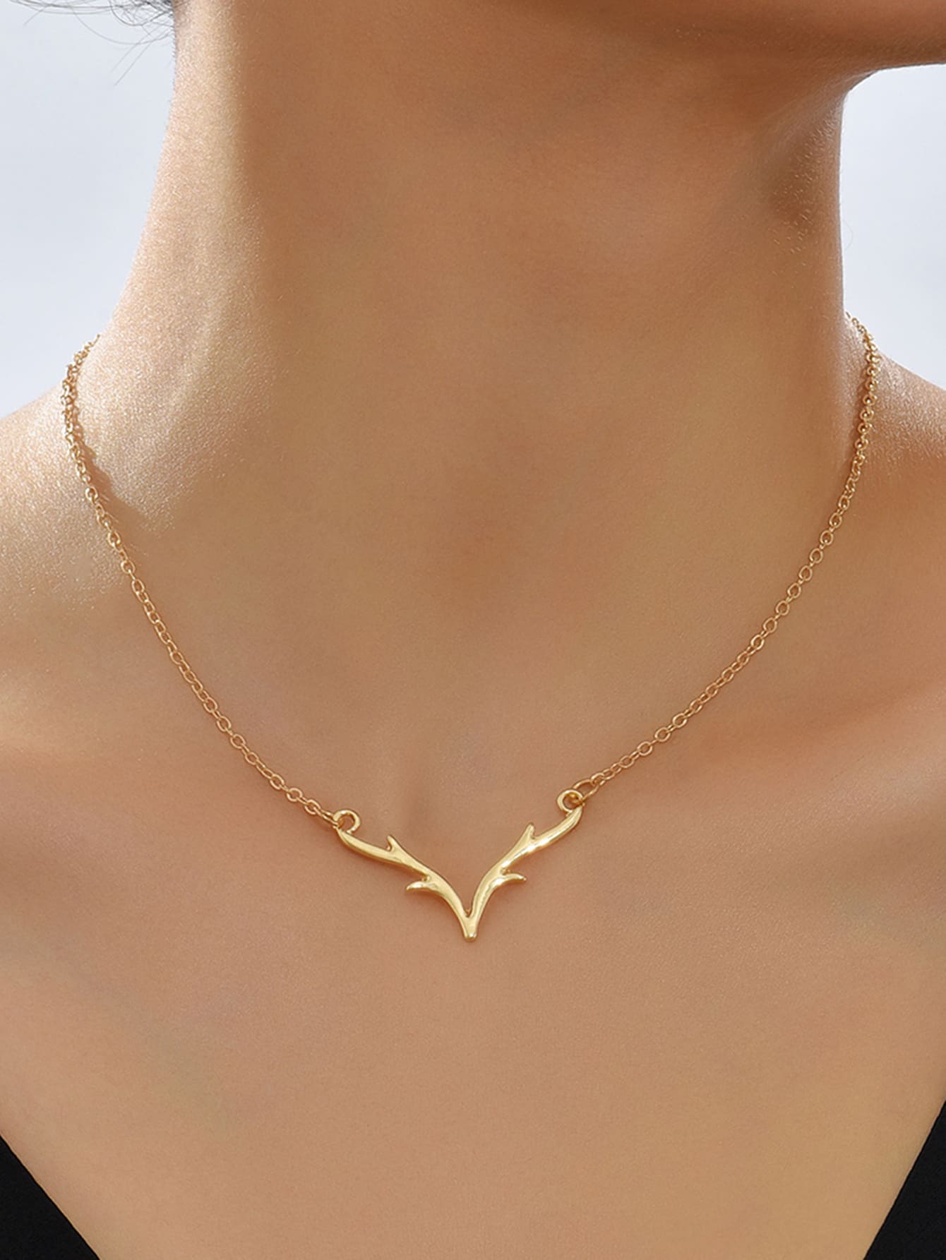 Antlers Pendant Necklace - Yellow Gold - View 1